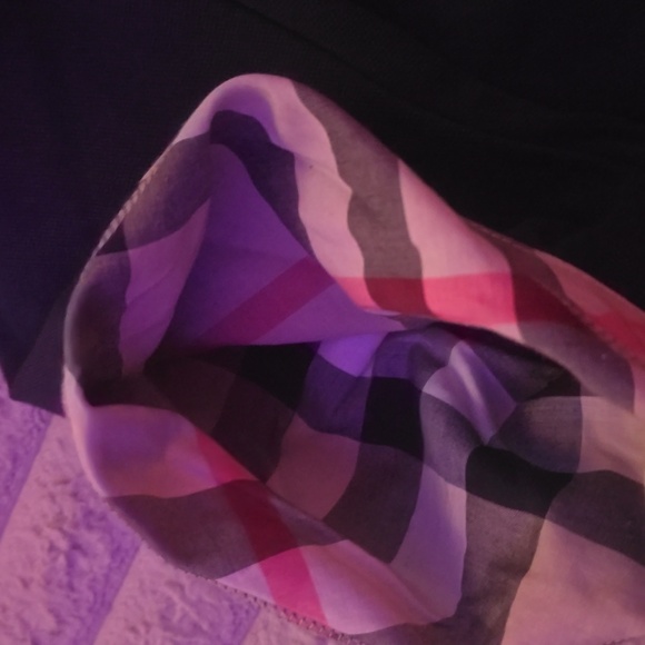 Burberry Black Garment with Tan Label - Picture 5 of 8